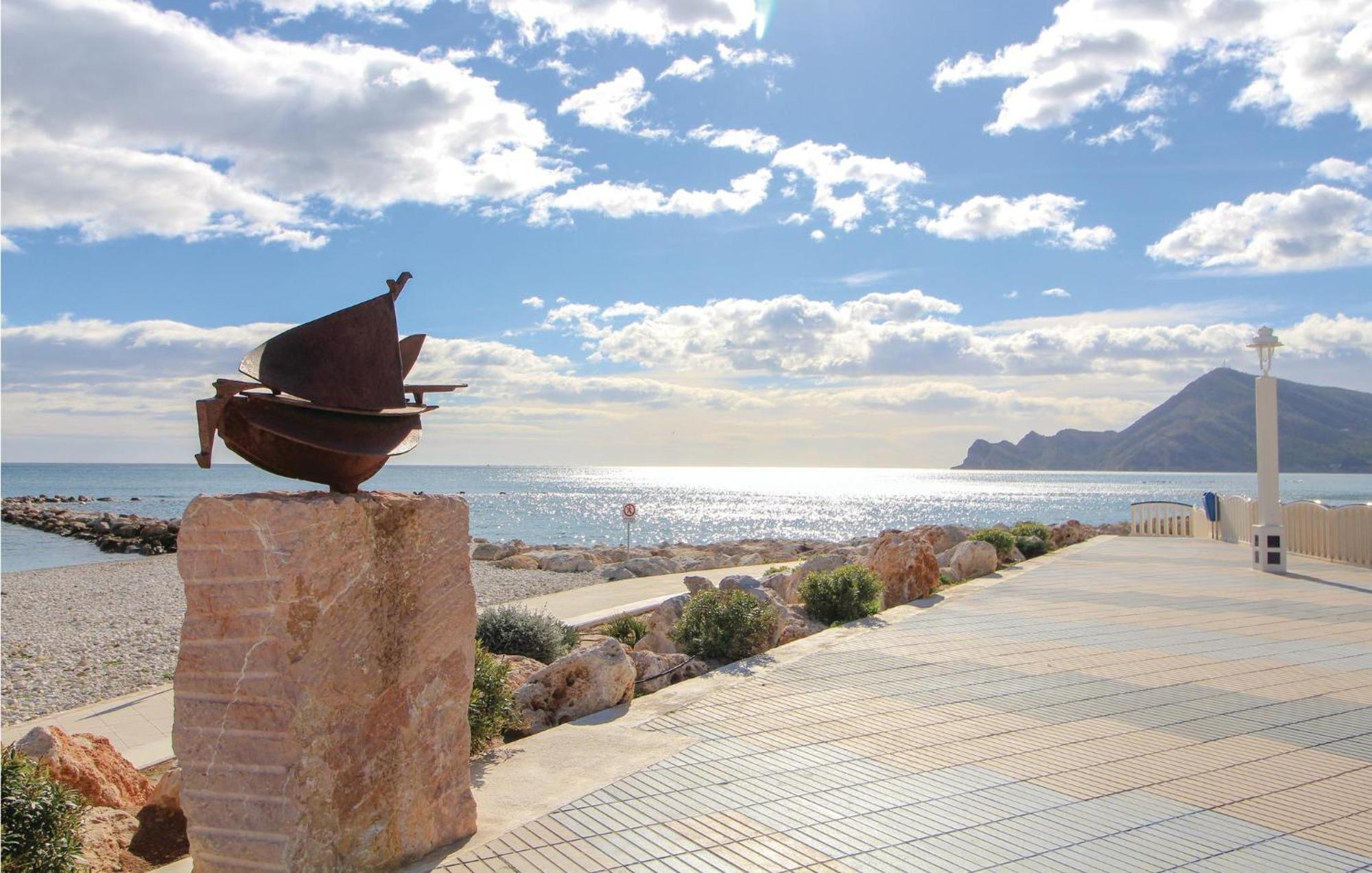 Amazing Apartment In Altea With Kitchen Exteriör bild